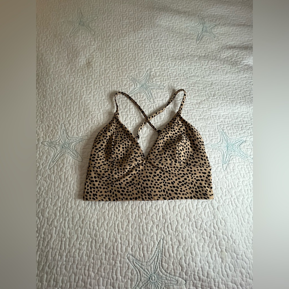 Forever 21 Cheetah Print Workout Cropped Tank